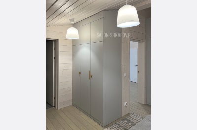 Шкаф со скошенной крышей в эмали 03_26